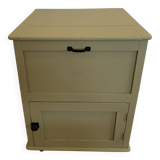 Coffre de rangement en bois