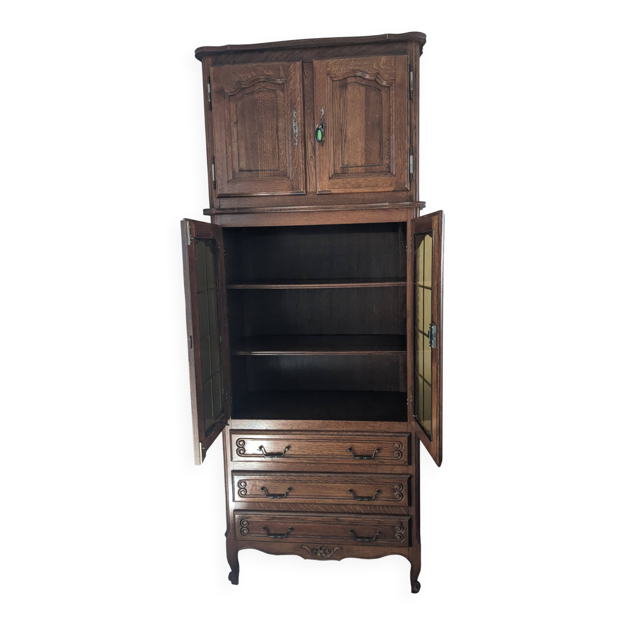 Vaisselier, meuble de rangement