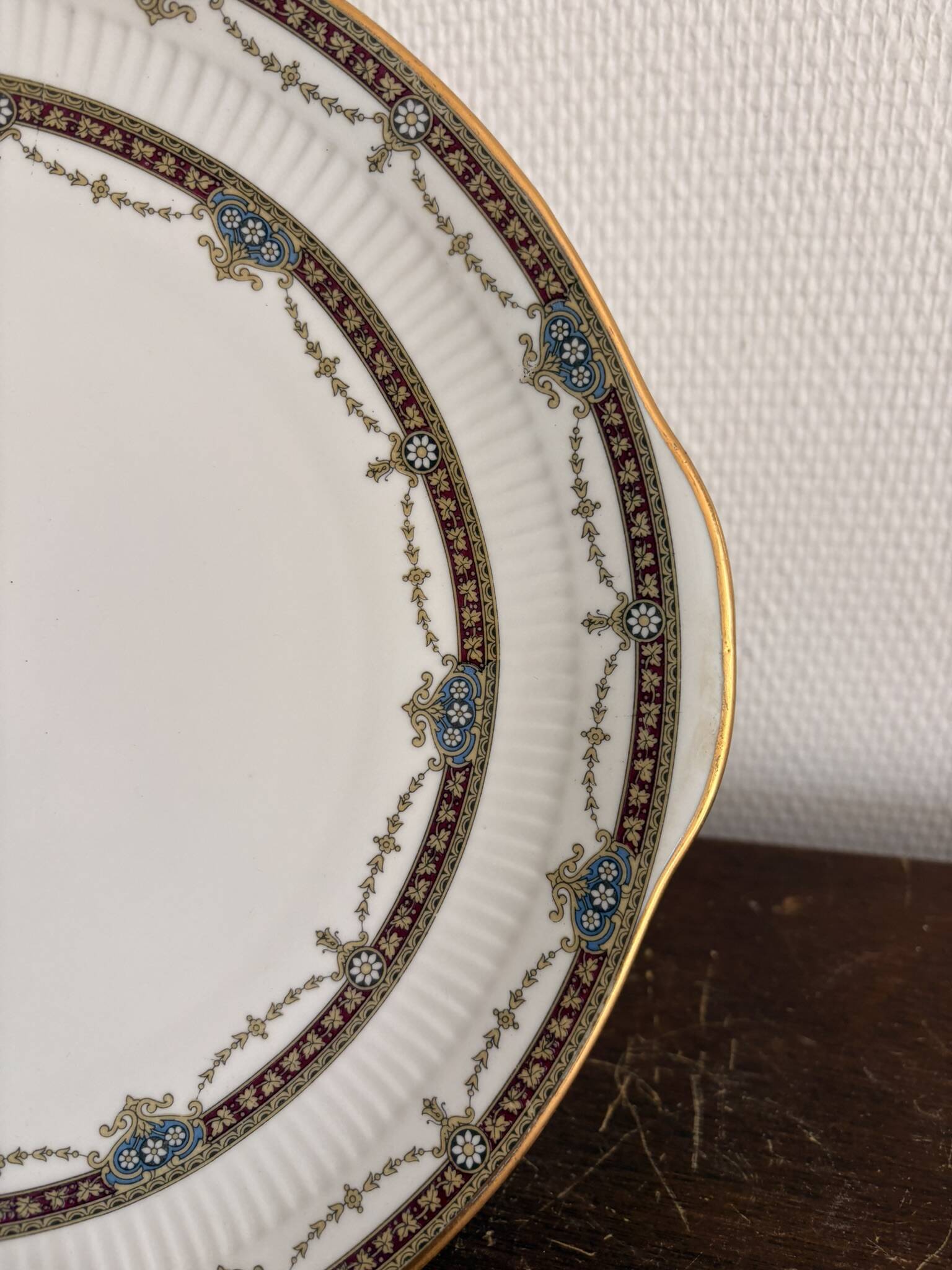 Porcelain Plate Limoges Harreau Fluted Edge Neo-Classical Style Louis XVI