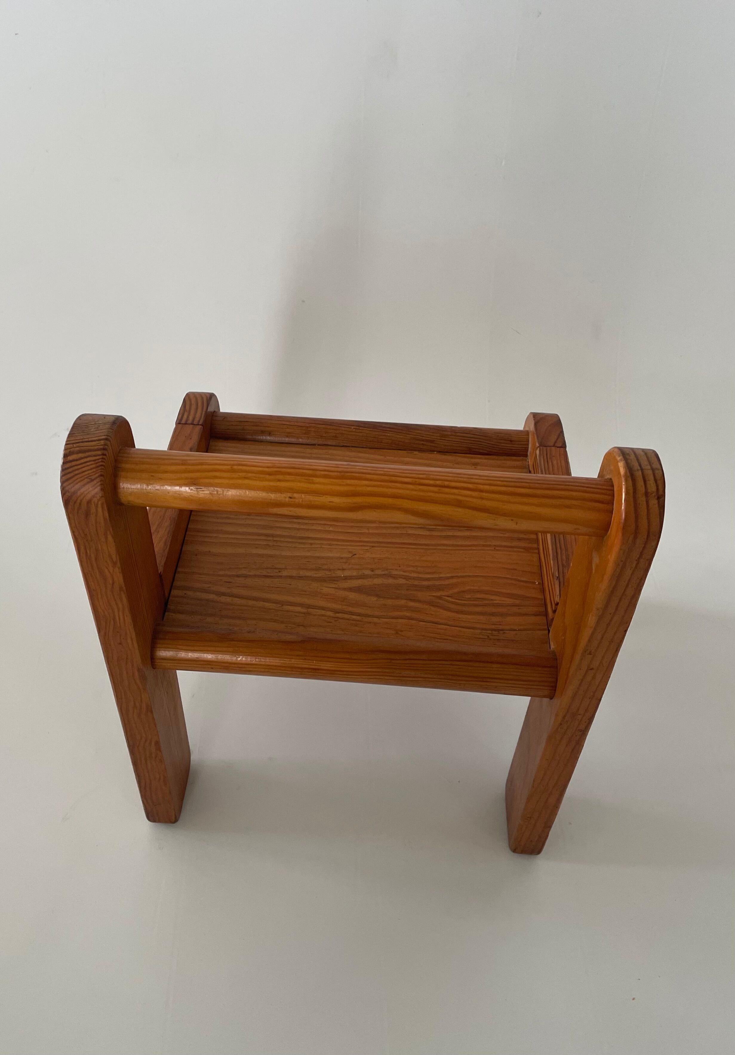 Child chair Brutalist habitat