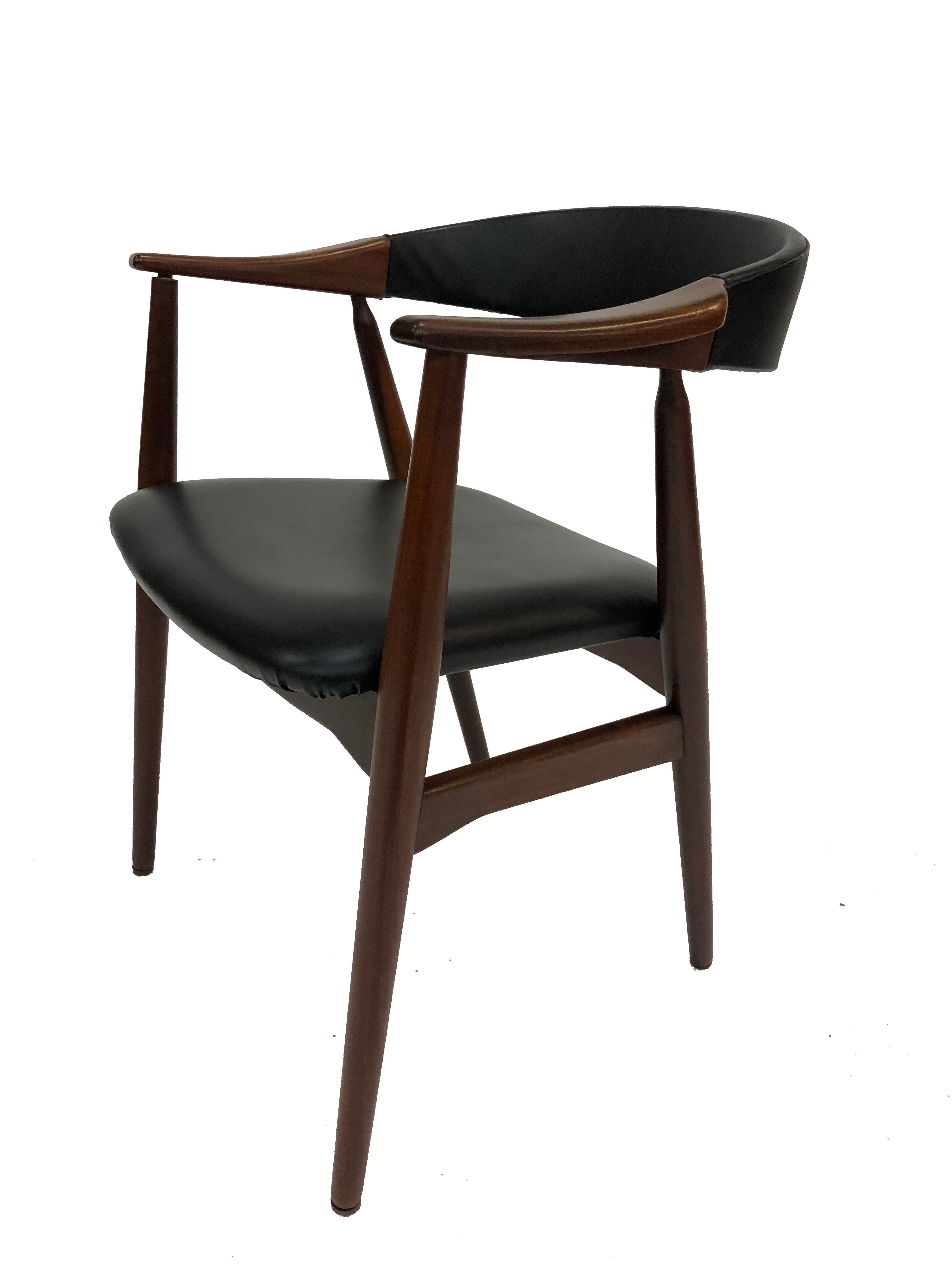 Vintage armchair from the 60s in teak