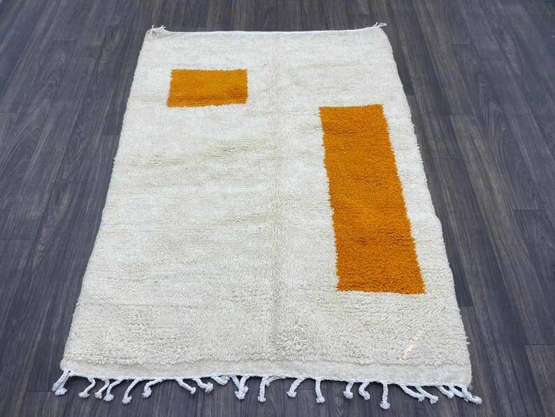 Tapis beni ouraine tissè main traditionnelle taille 155 x 257 cl