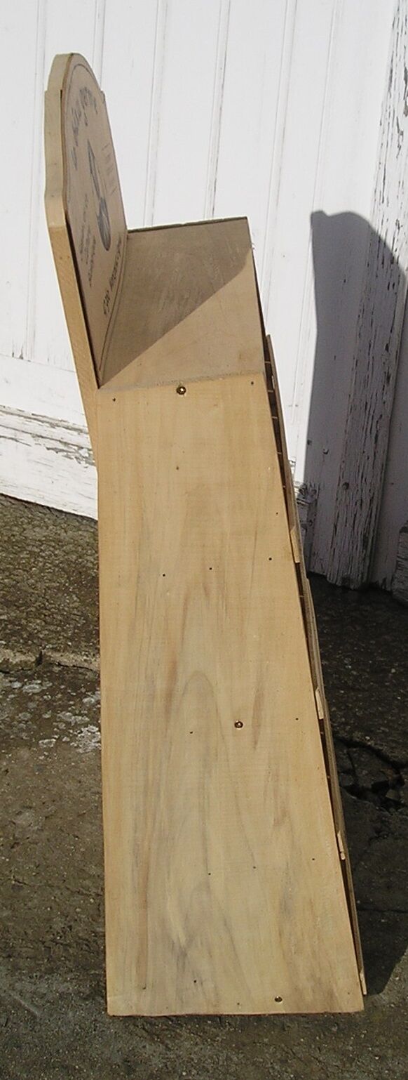 18 compartment wooden store display