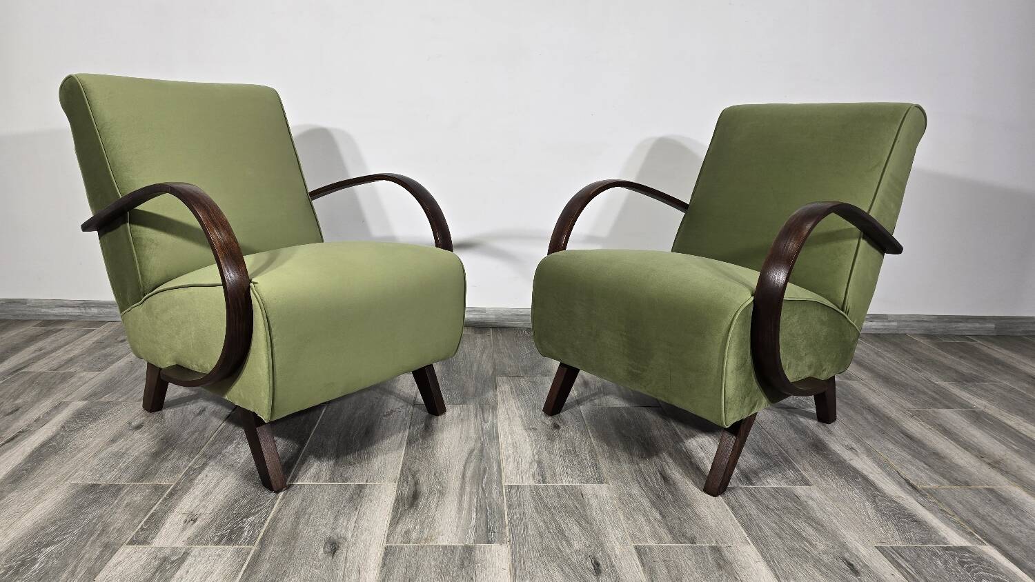 Set of Lounge Chairs by Jindrich Halabala, 1940s