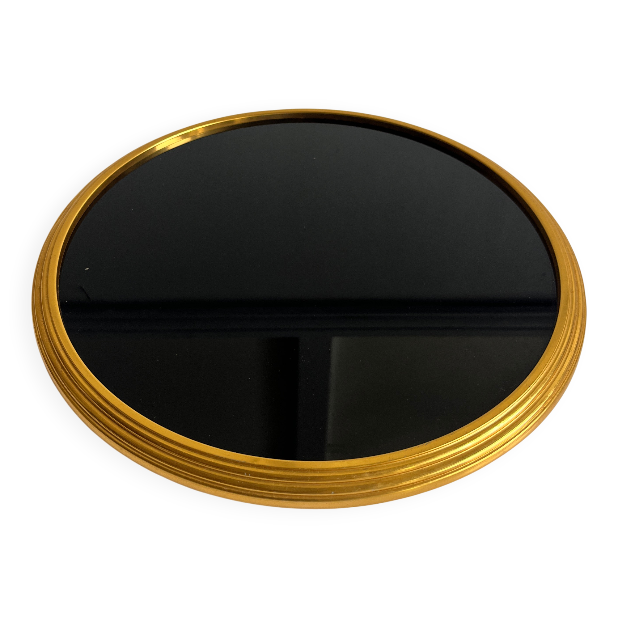 Glass plateau