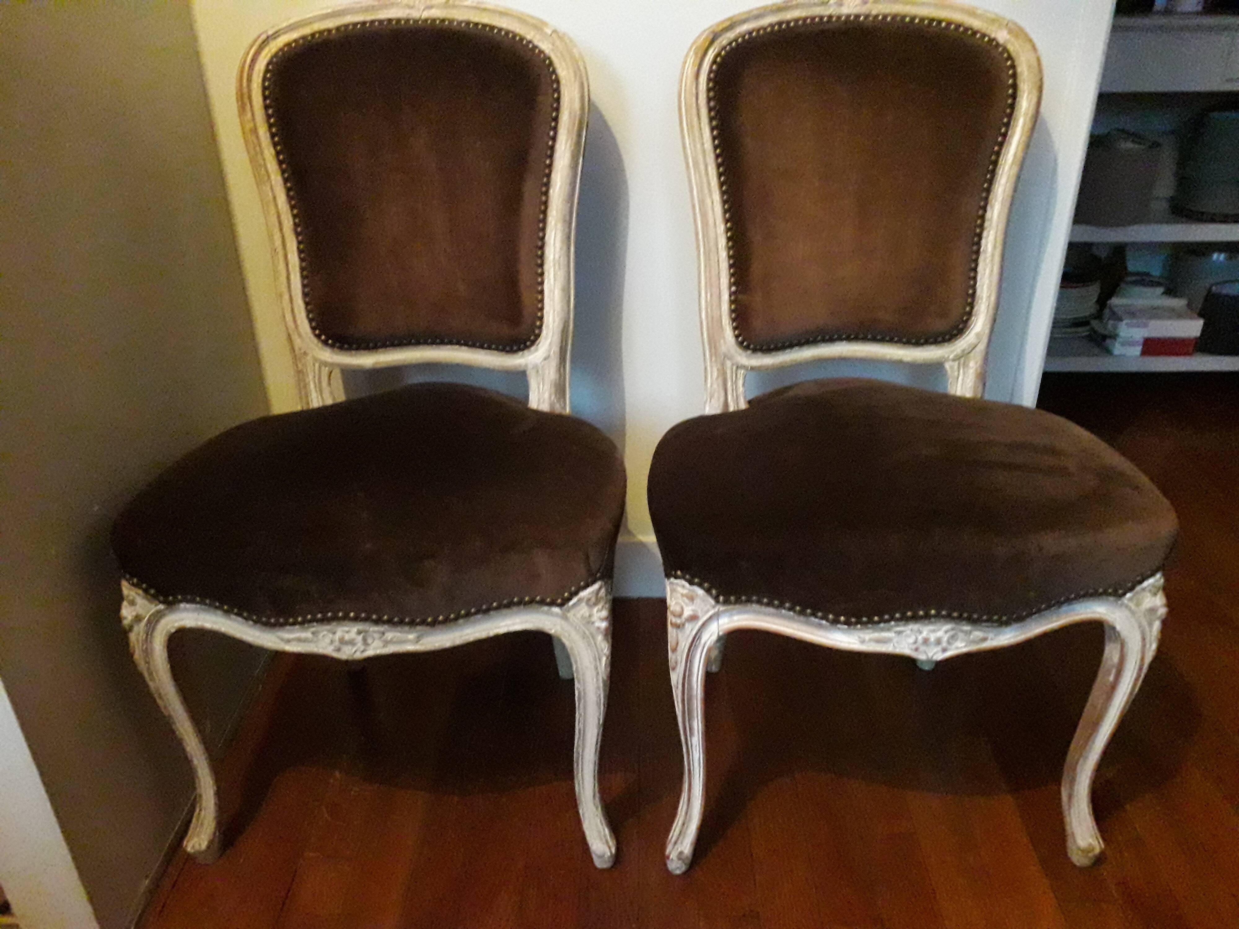 A pair of Louis XV style armchairs in wood and velvet fabrics