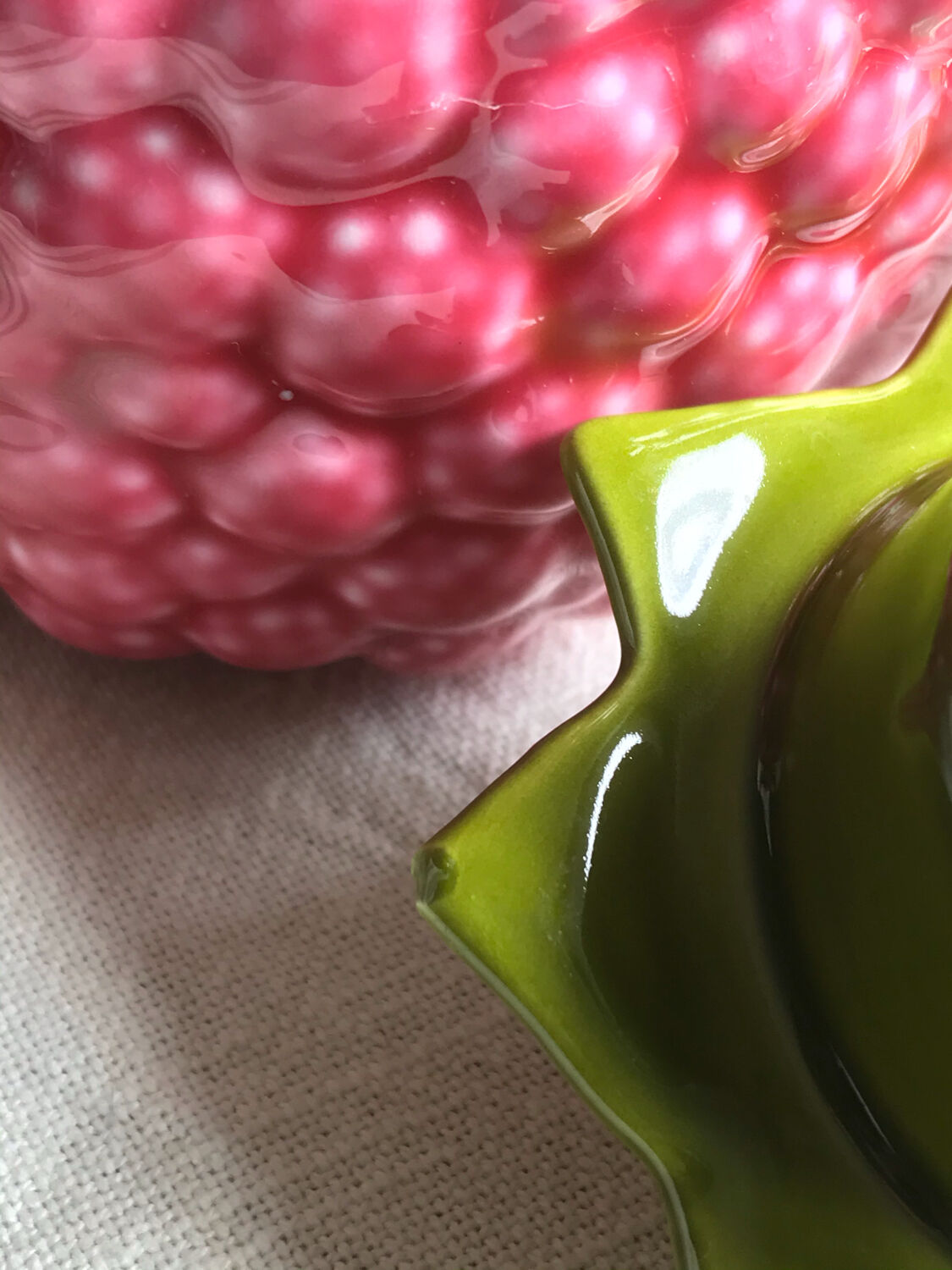 Raspberry slip teapot