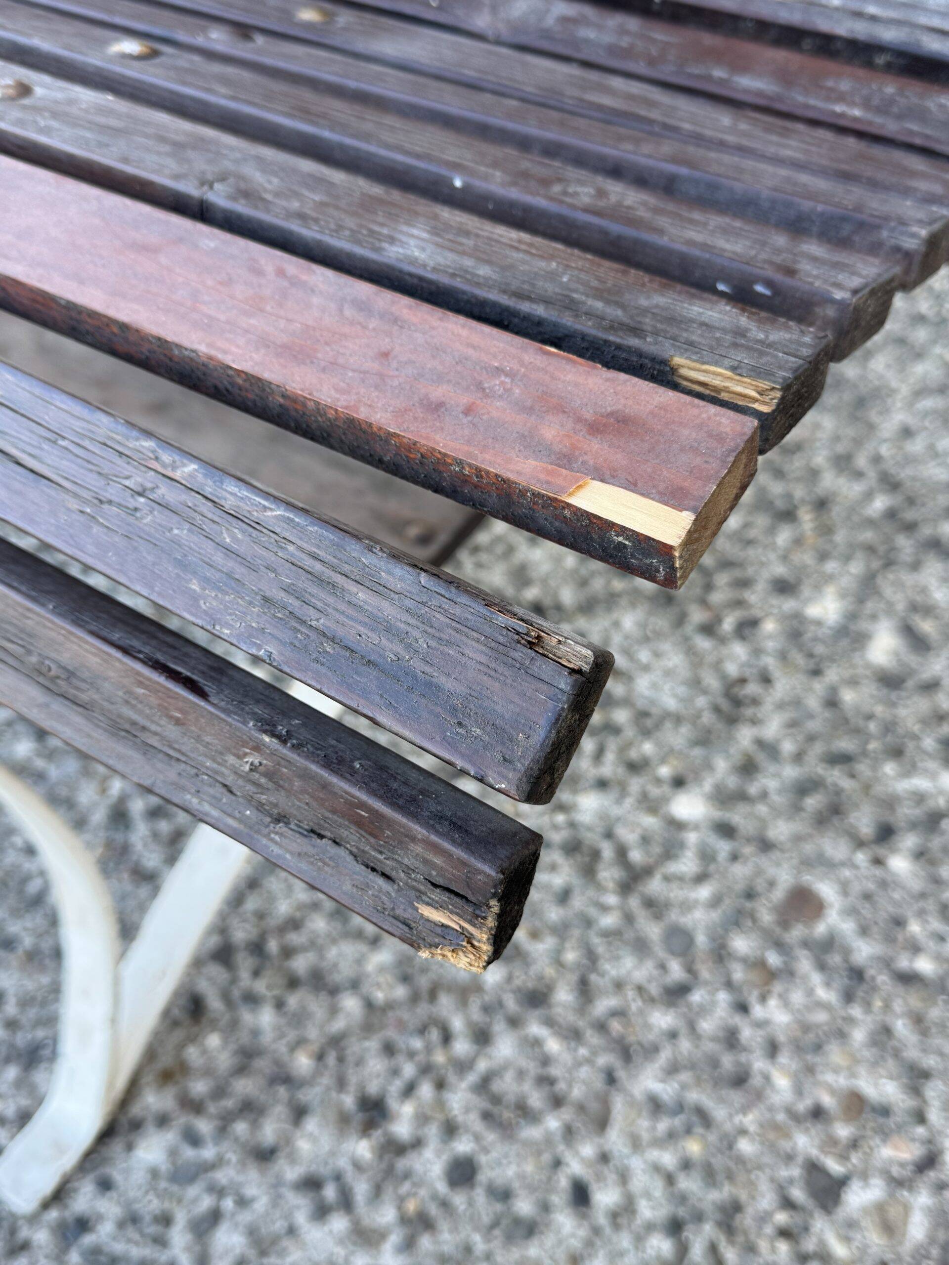 Garden bench