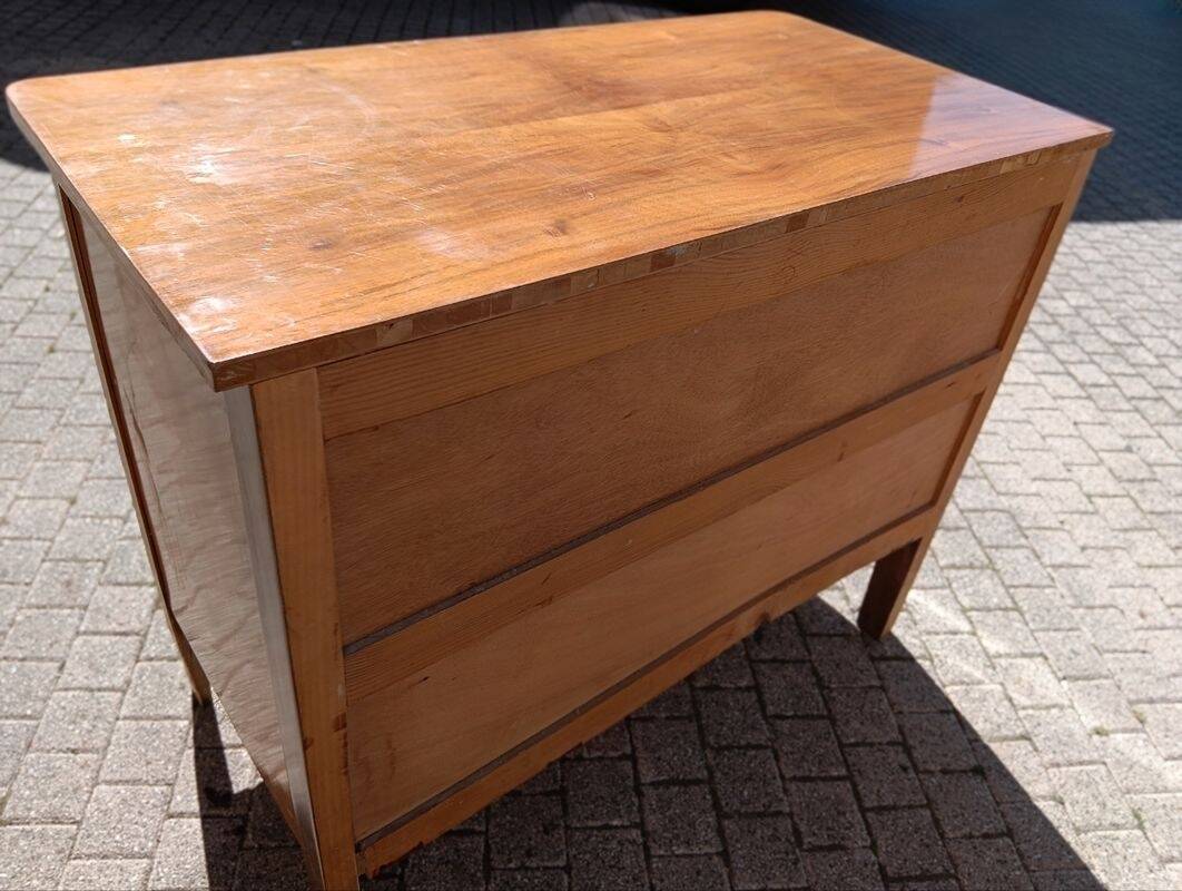 1960s chest of drawers