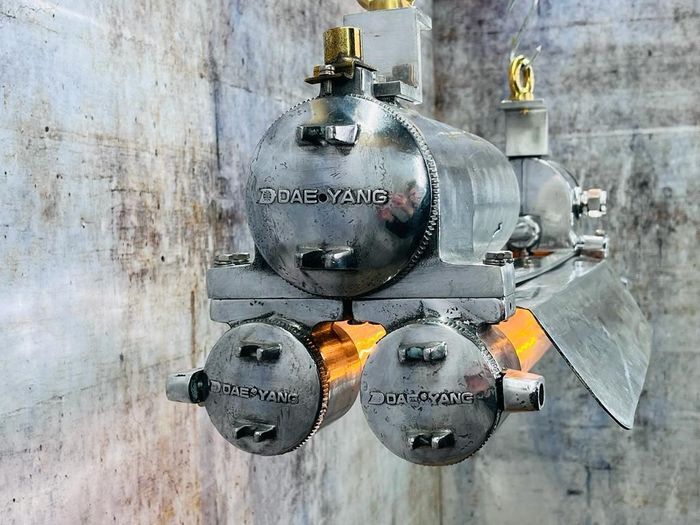 Dae Yang - Suspension