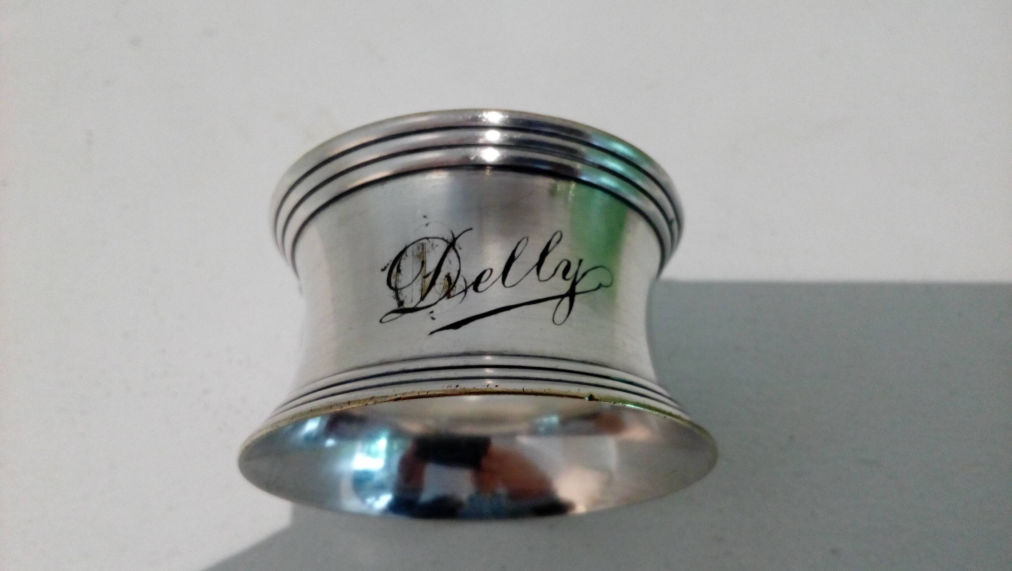 Delly christofle towel round