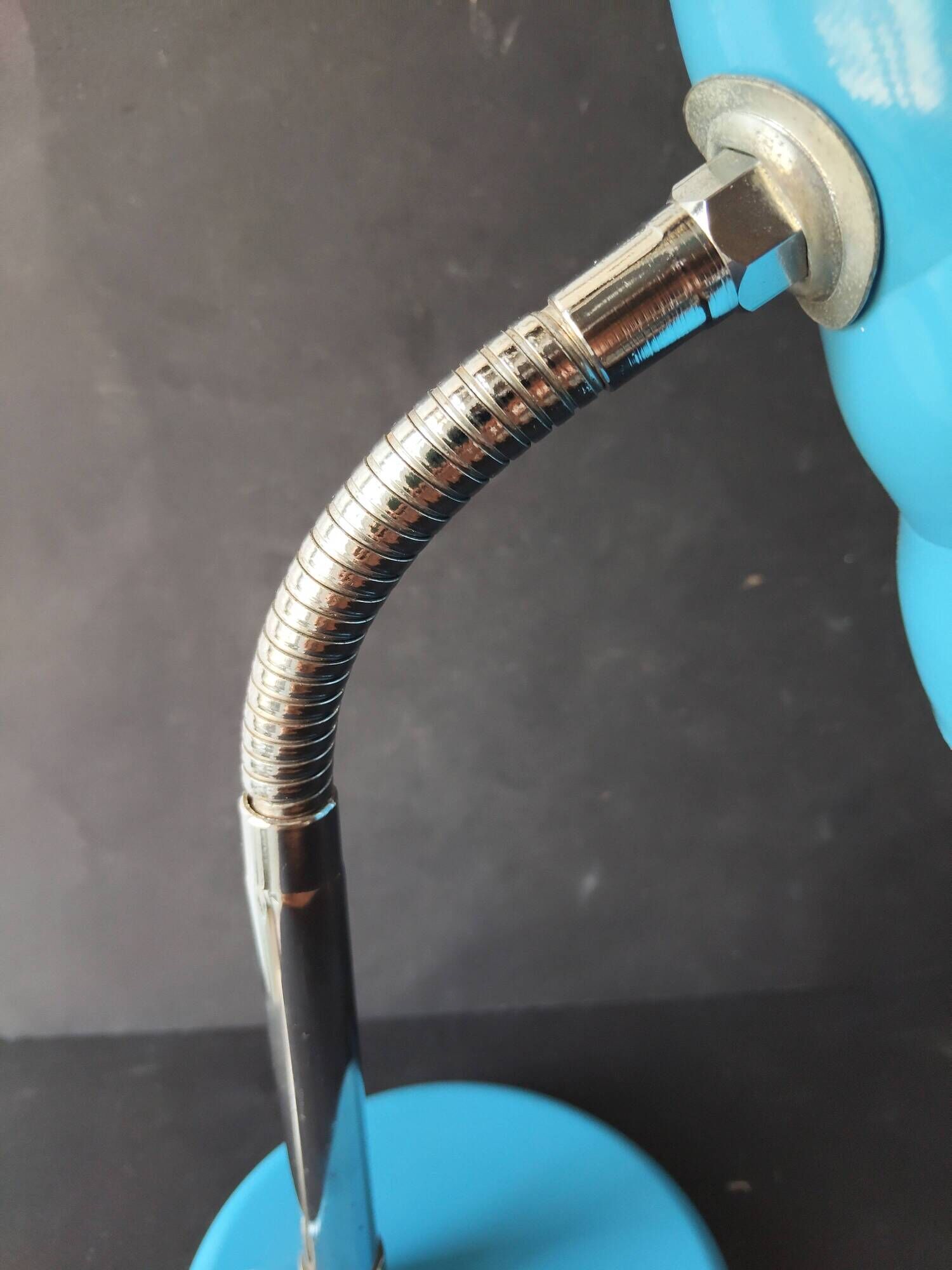 Vintage French desk lamp in blue lacquered metal – 1970s