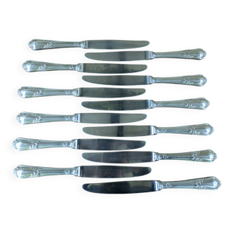 Ensemble de 12 couteaux de table inox massif Guy Degrenne modèle Louis XV