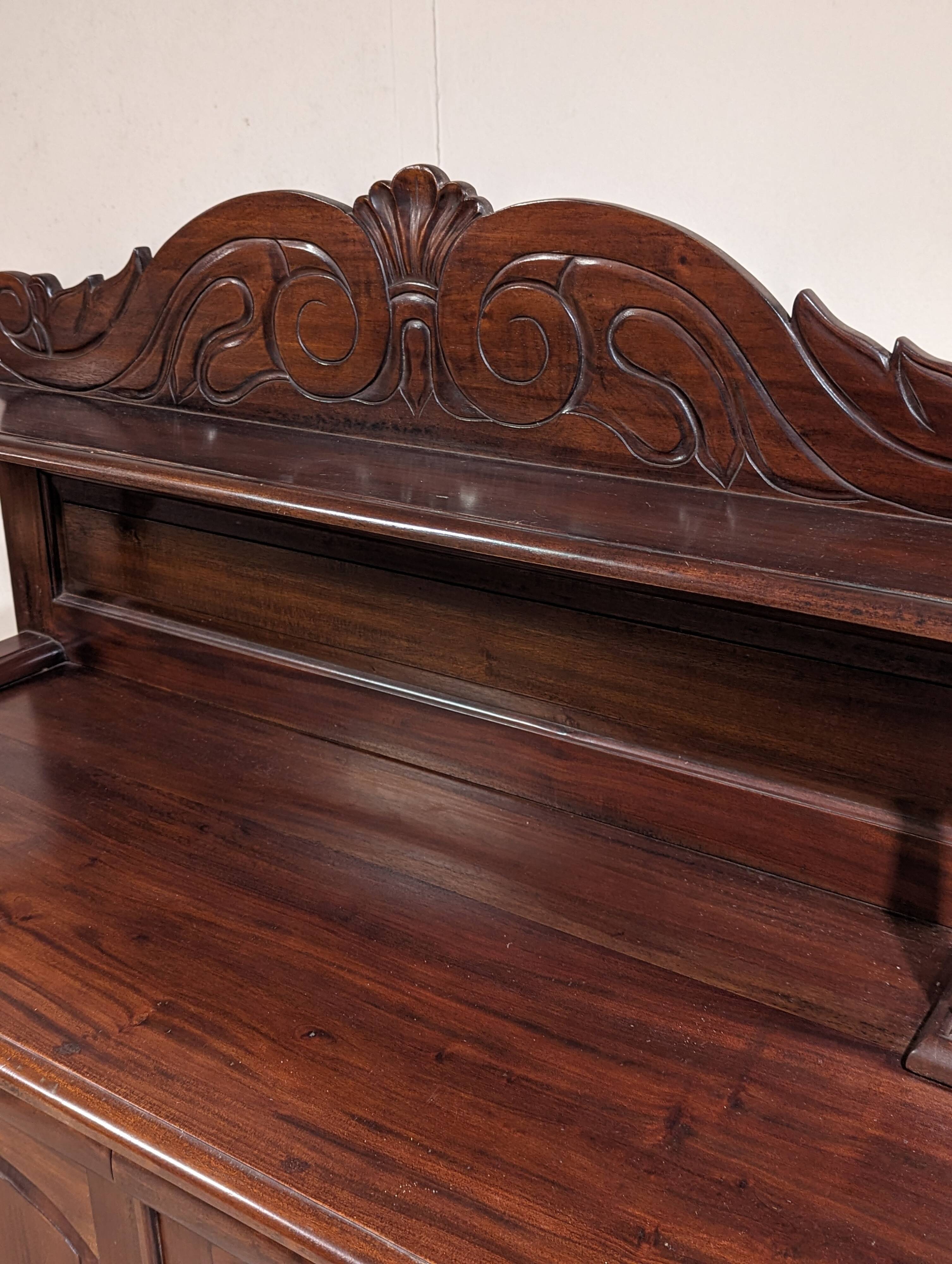 Mahogany serving sideboard