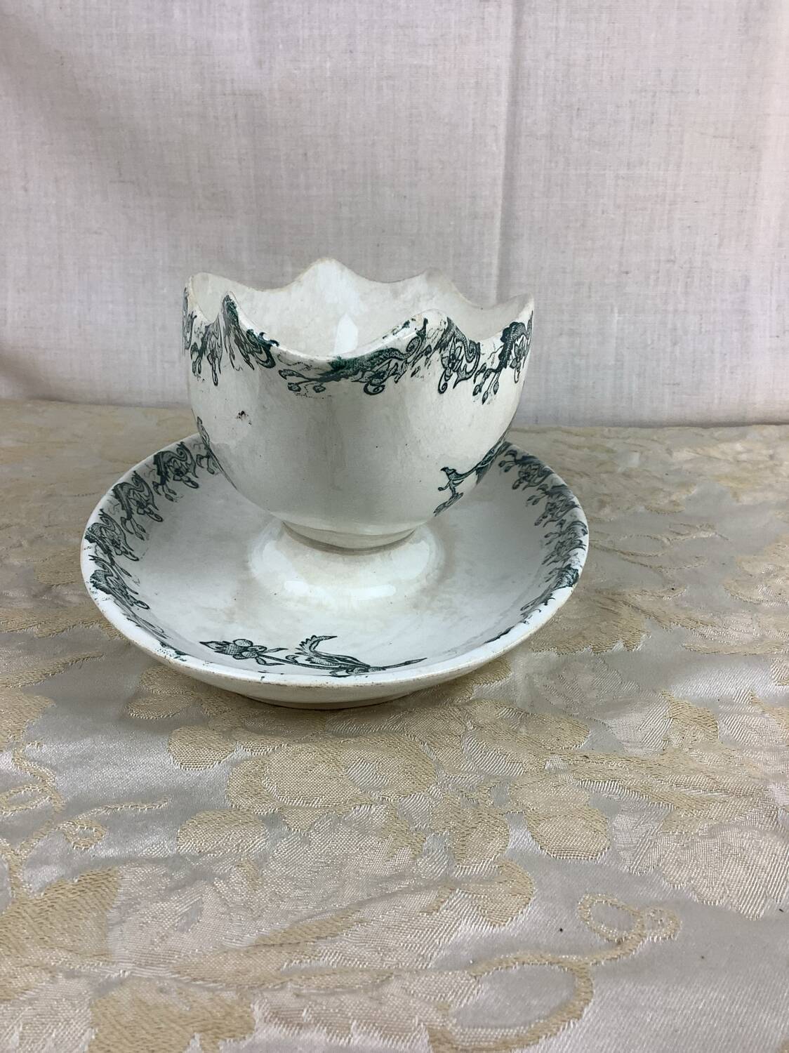 Saint Amand Iron Earth Sauceboat