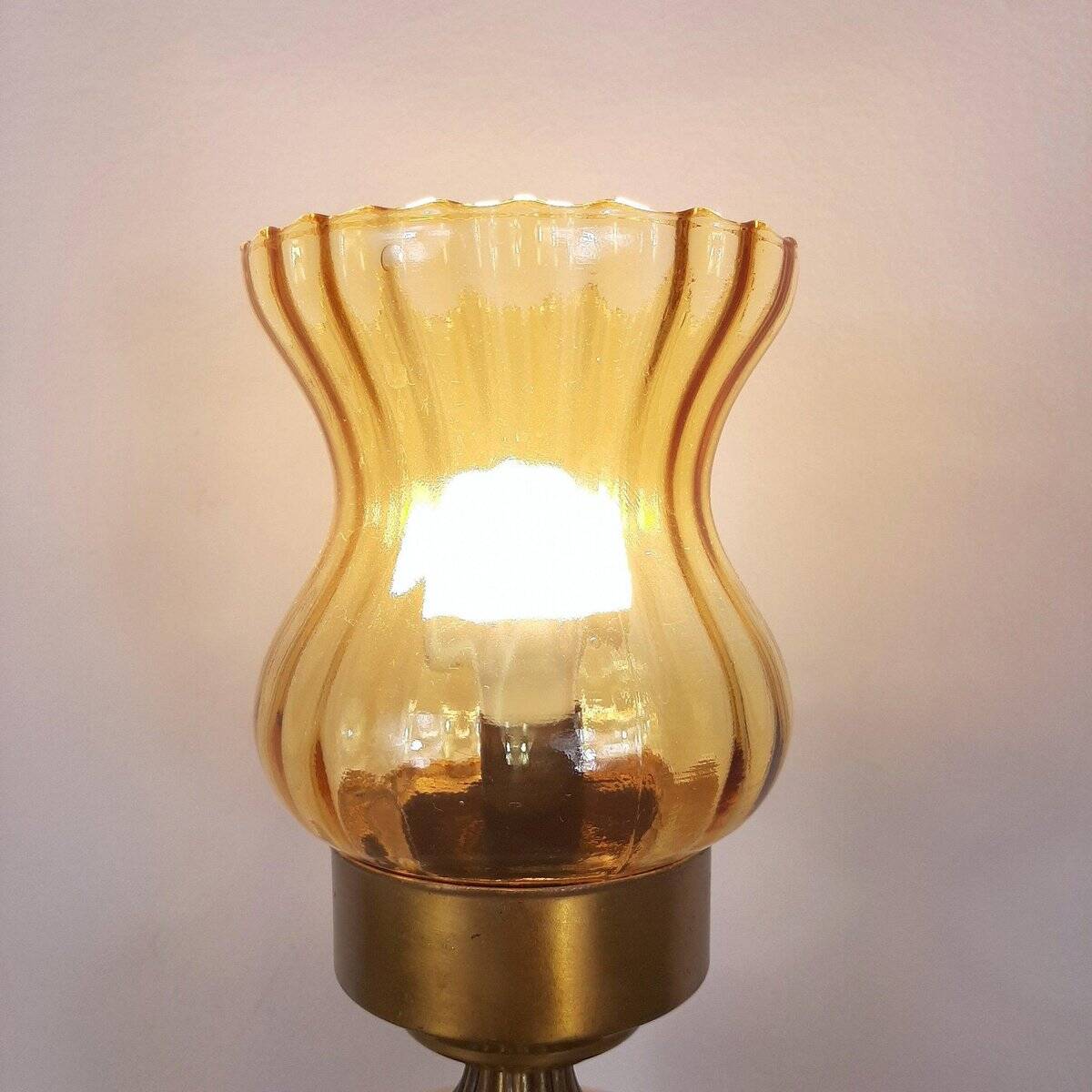 Vintage table lamp in porcelain and glass, 1960s