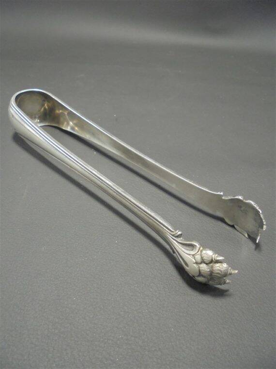 Sugar tongs
