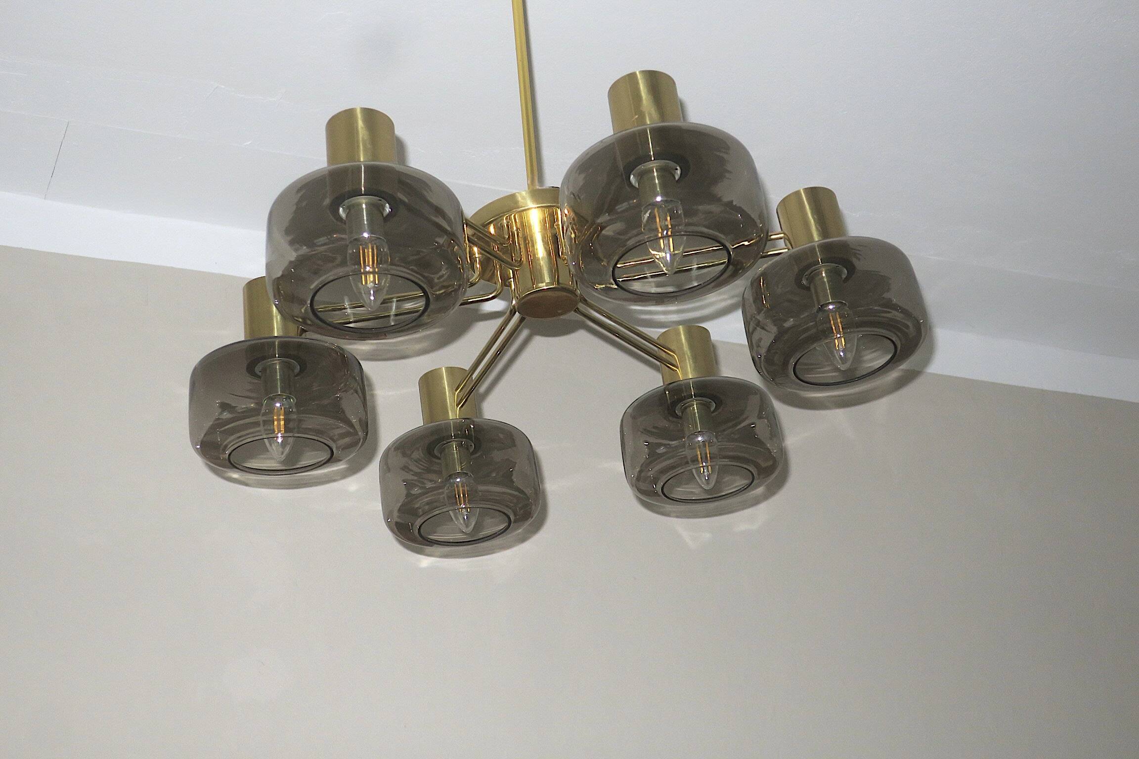 Large brass and glass chandelier by Hans-Agne Jakobsson, Sweden 1960s