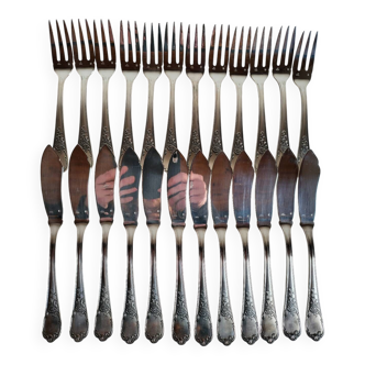 12 silver-plated metal fish cutlery pieces by Guildar, 24 pieces.