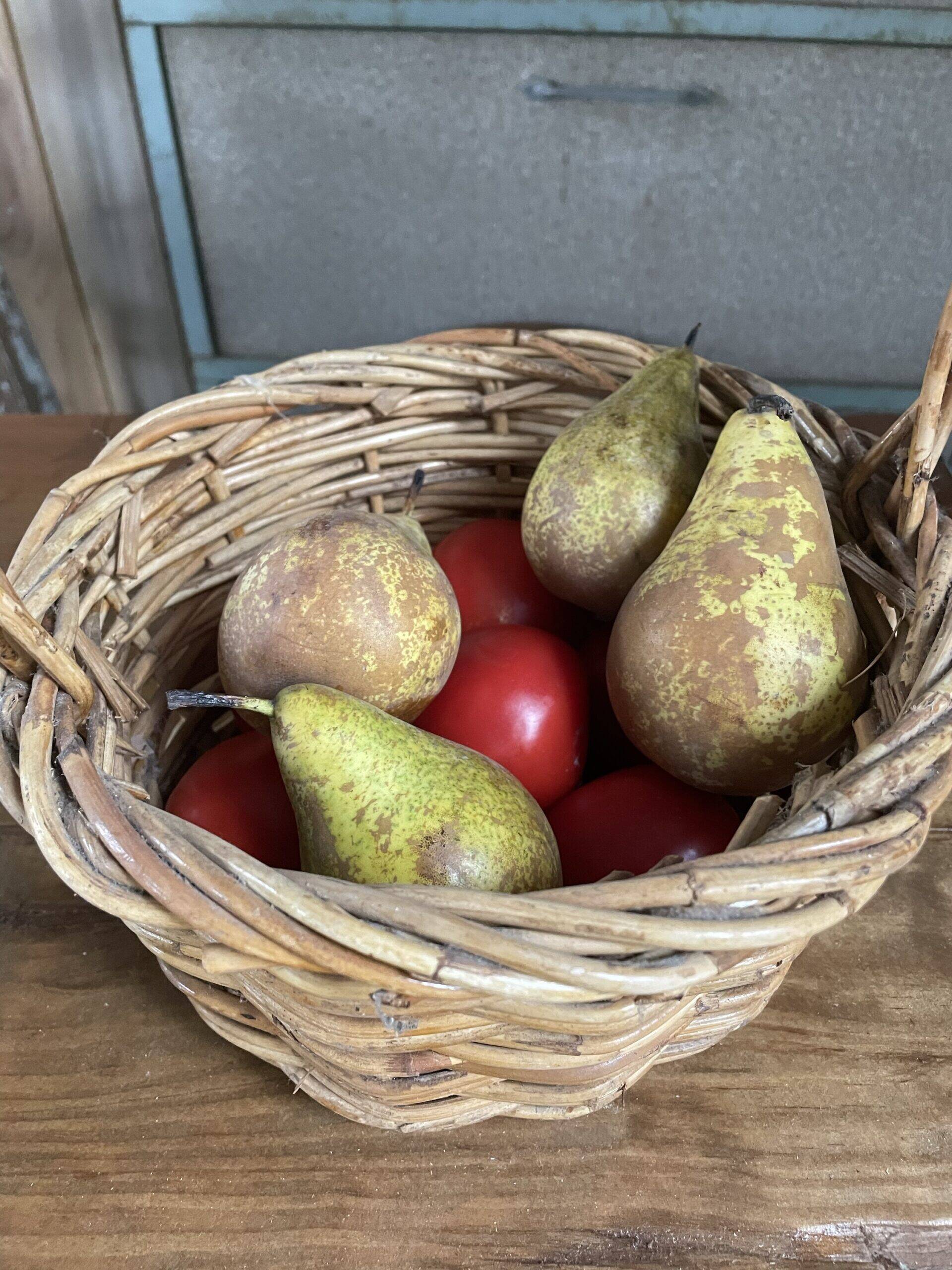 Petit Panier Ancien En Osier Avec Couvercles - Vannerie Fait Main