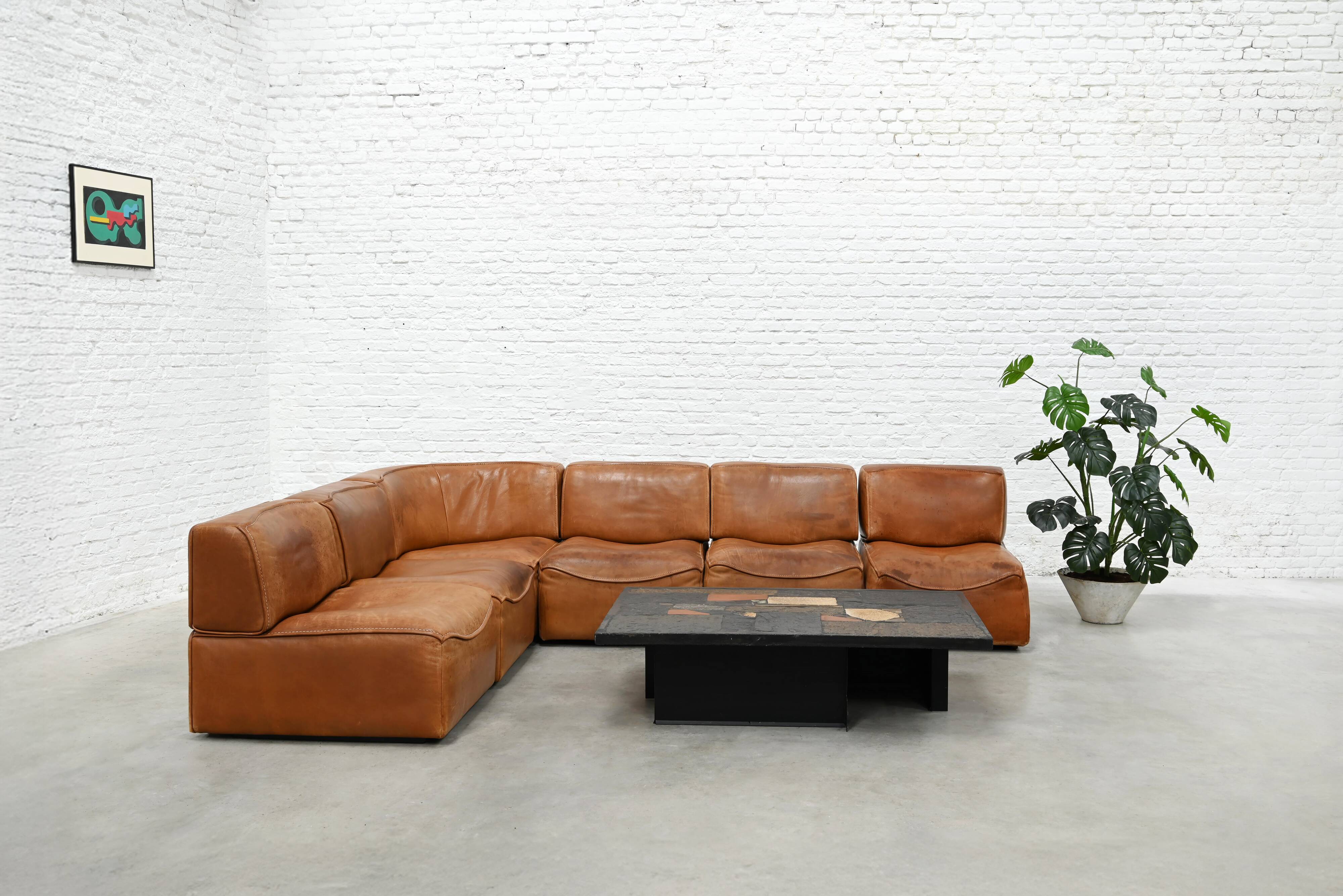 Modular canapé De Sede 'DS-15' in patinated cognac leather, Switzerland 1970