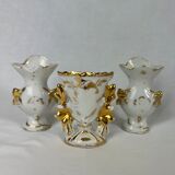 Ensemble de vases en vieux Paris
