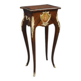 Table de salon, travailleuse en marqueterie, style Louis XV – fin XIXe