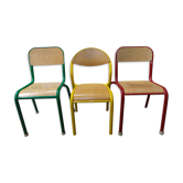 Chaises maternelles vintage