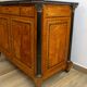 Buffet français Napoléon III marqueté de motifs floraux géométriques, 1850