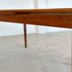 Table à manger danoise du milieu du siècle en teck par AS Møbler.