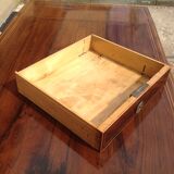 Louis XVI style table in rosewood with lemon inlay