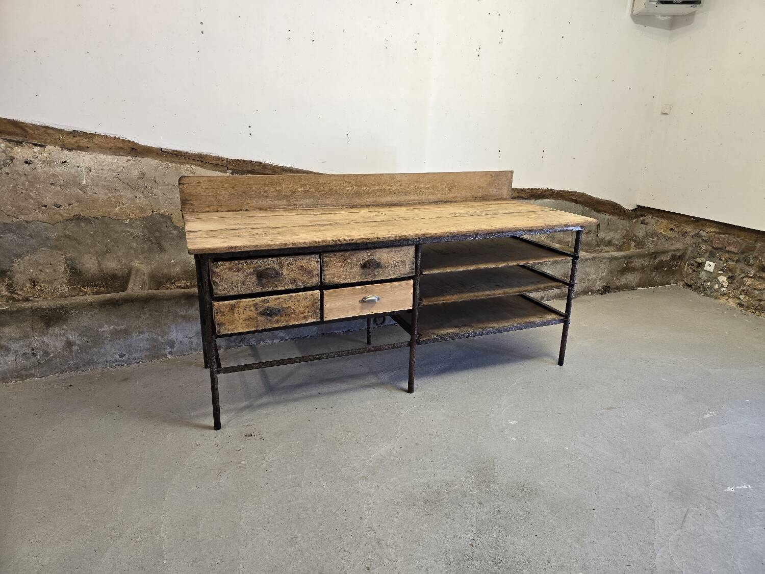 Baker's table circa 1940