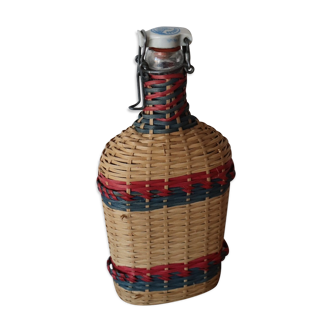 Heavy water wicker bottle