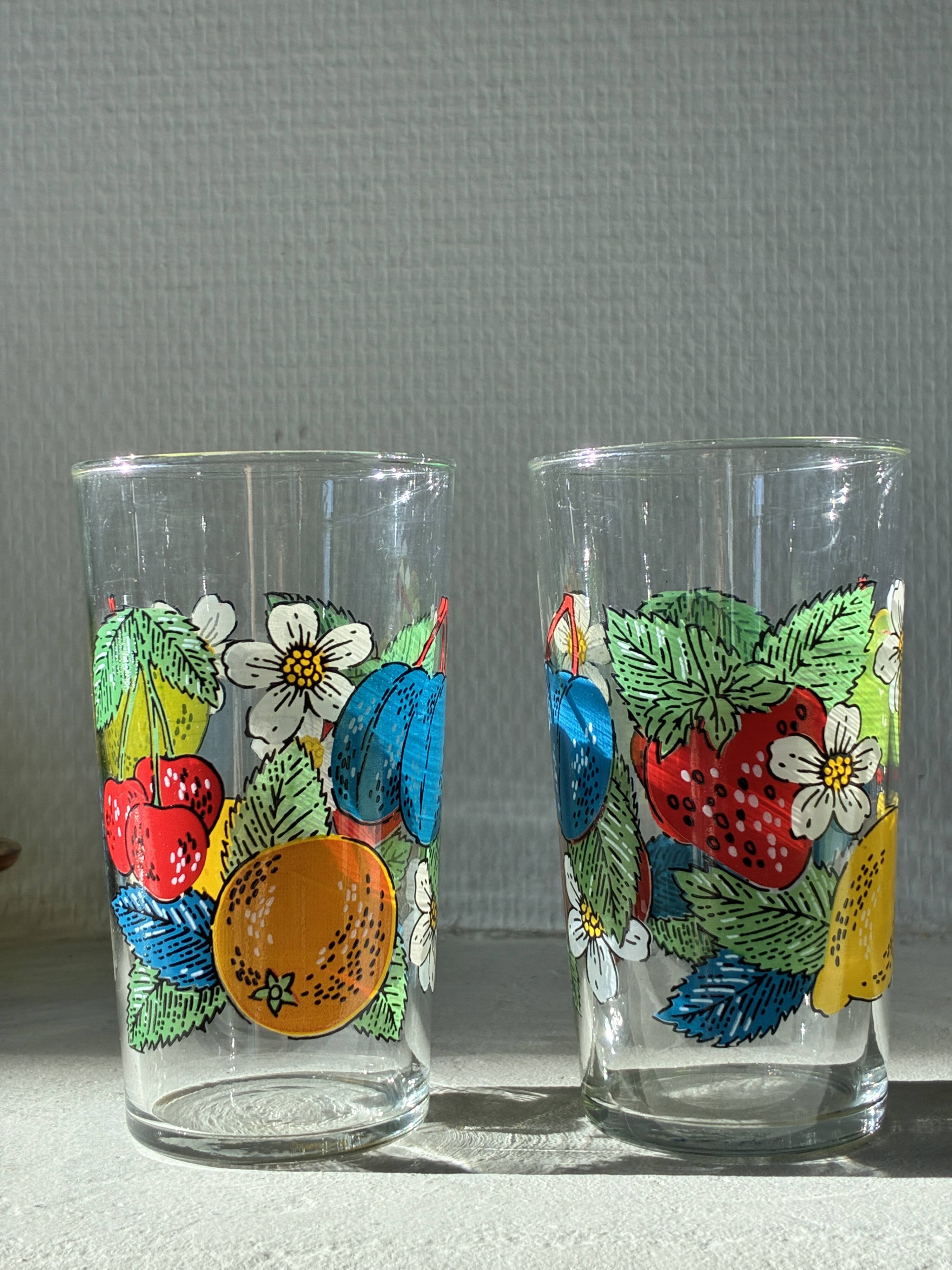 Lot 2 de verres motifs fleurs années 60