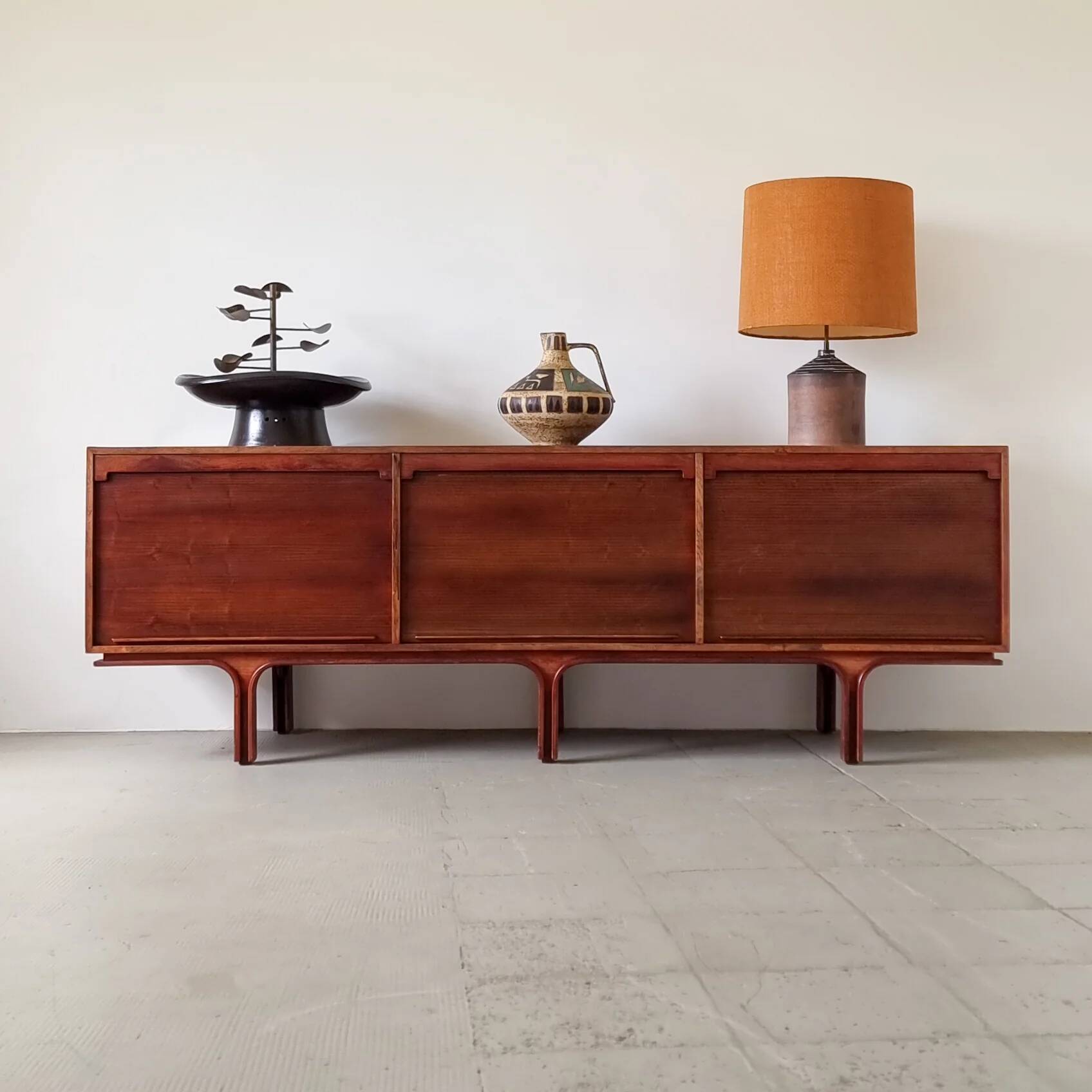 Enfilade M501 en palissandre par Gianfranco Frattini pour Bernini