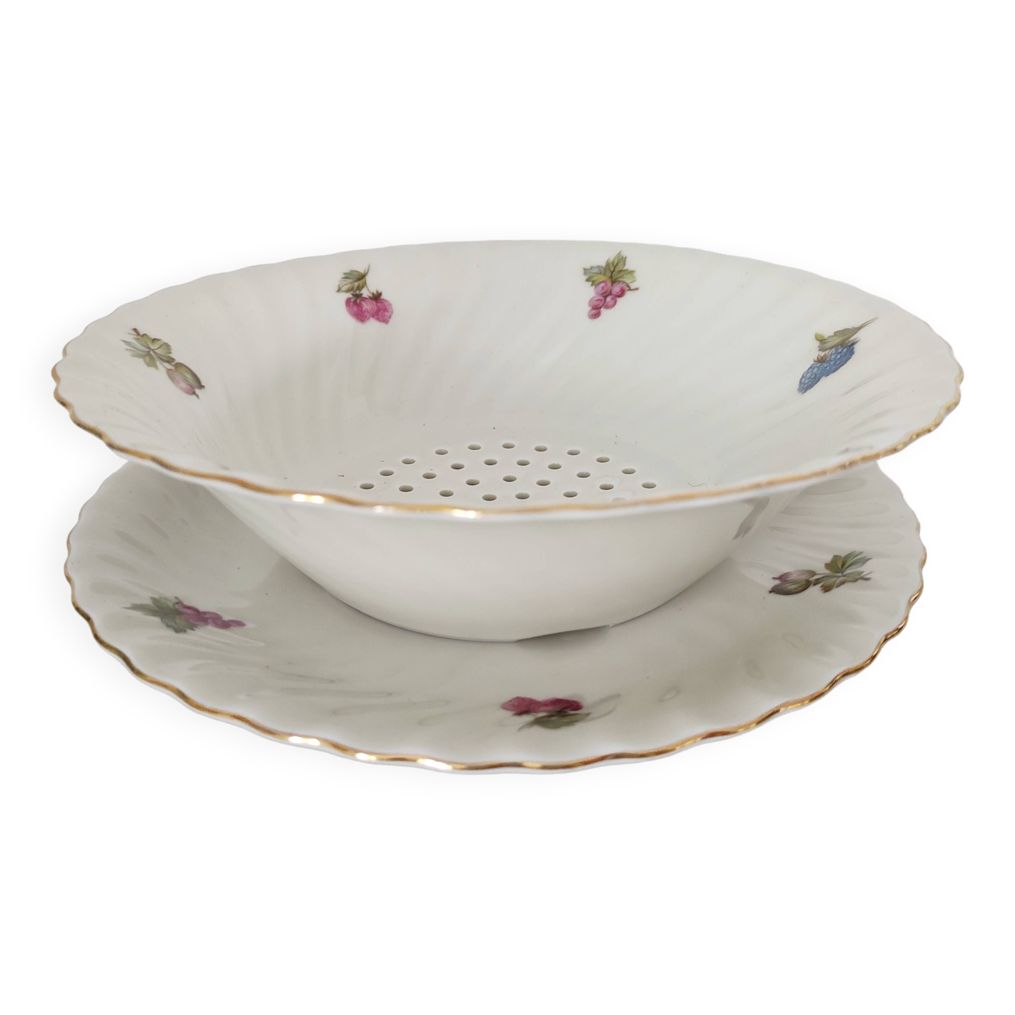 Strawberry dish porcelain drainer