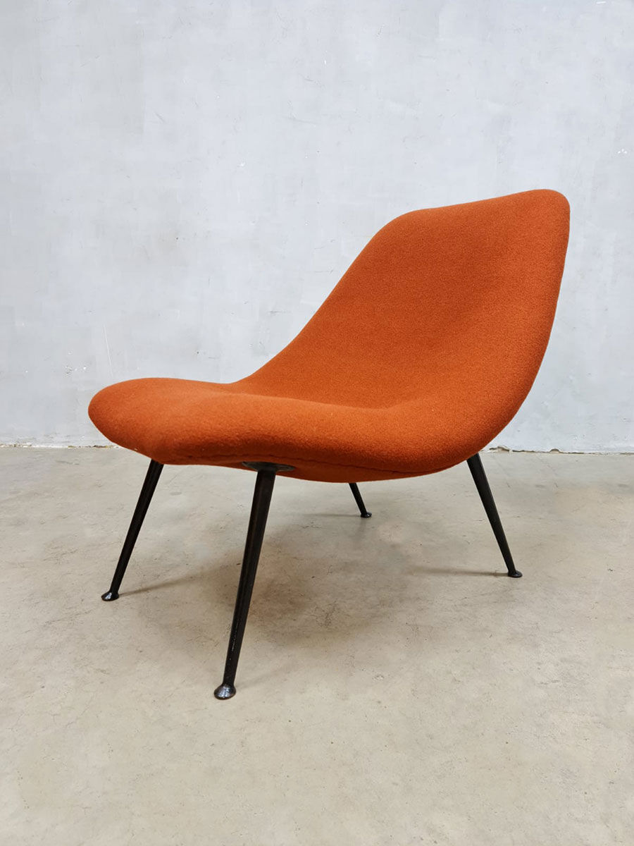 Armchair ‘Rusty Orange’ by Theo Ruth, Artifort