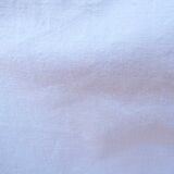 Drap ancien lin blanc cassé  finitions jours et monogramme brodé