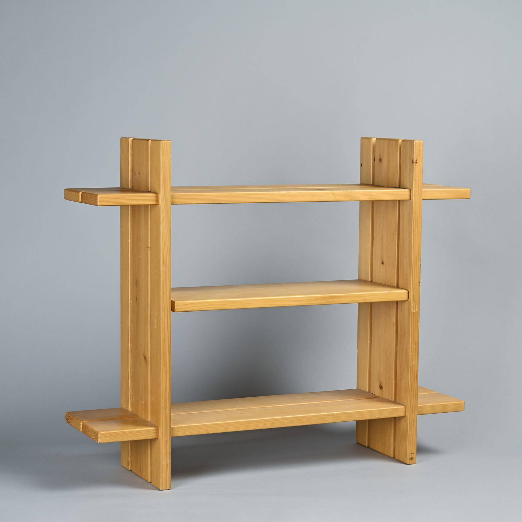 Solid pine shelf, Les Arcs France circa 1980