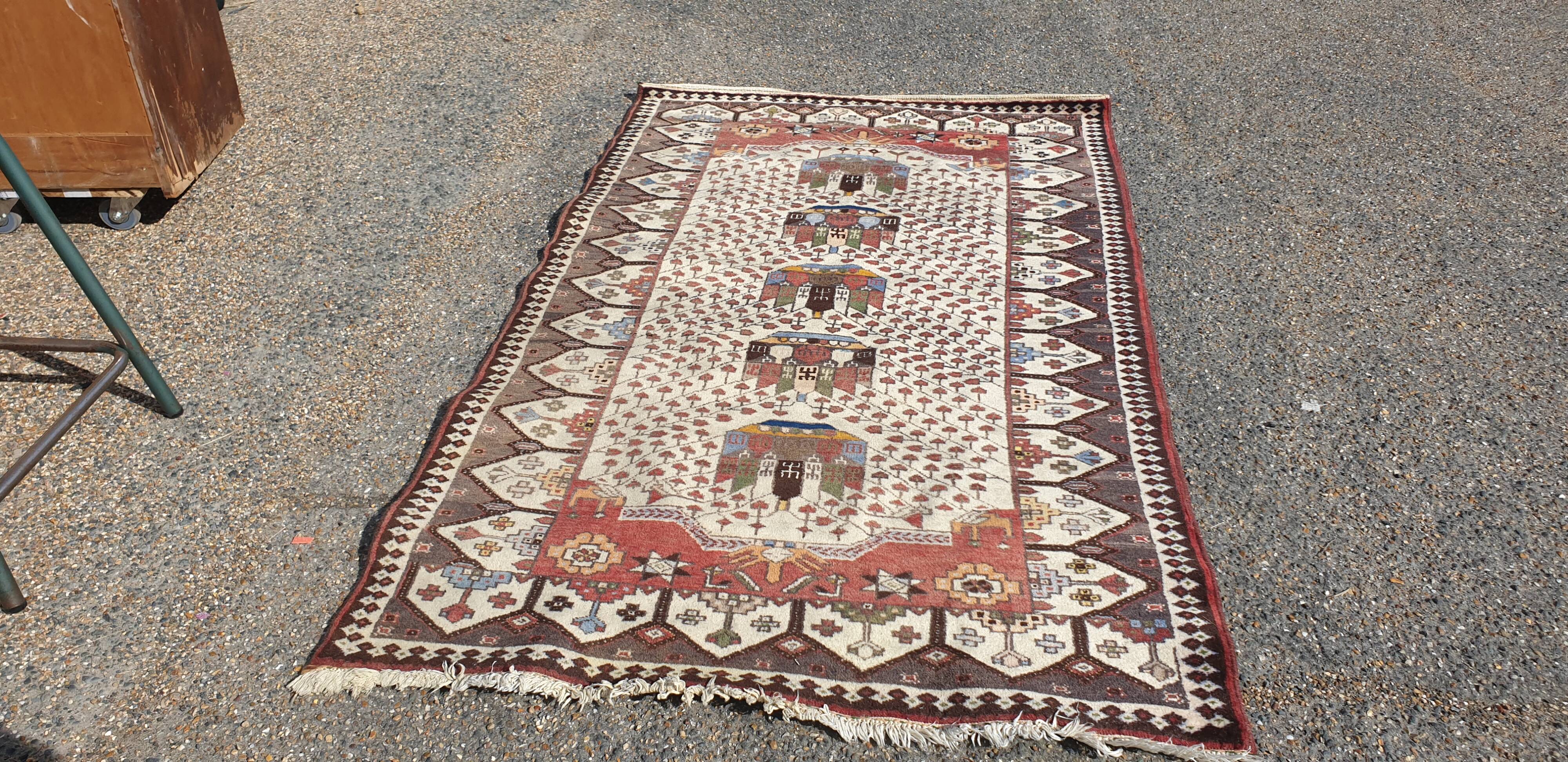 Oriental wool rug entirely handmade
