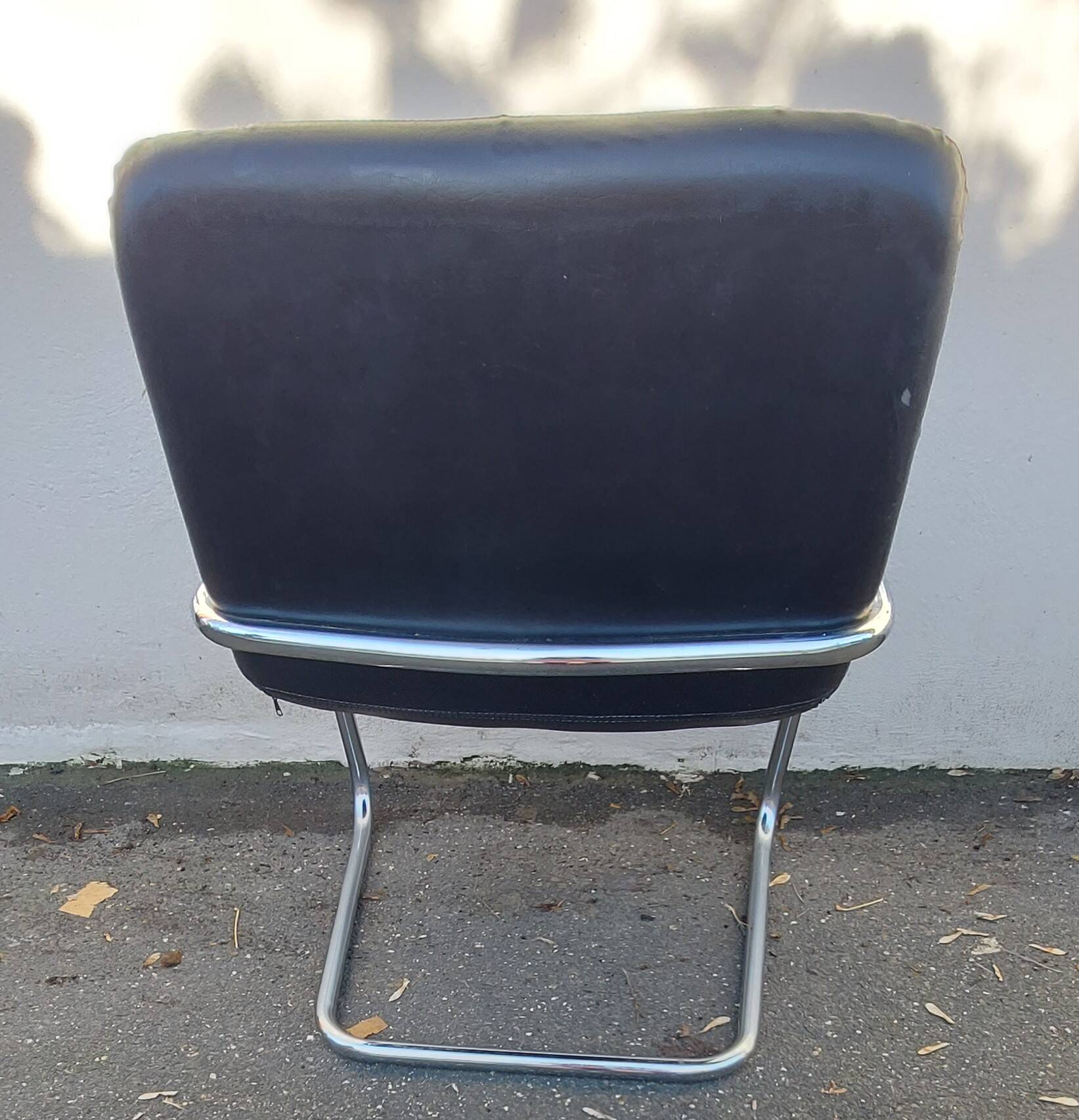 1970s Airborne design lounge chair