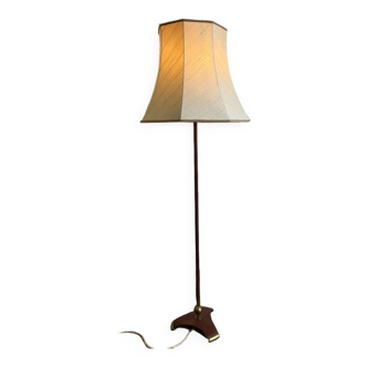 Floor lamp with teak base