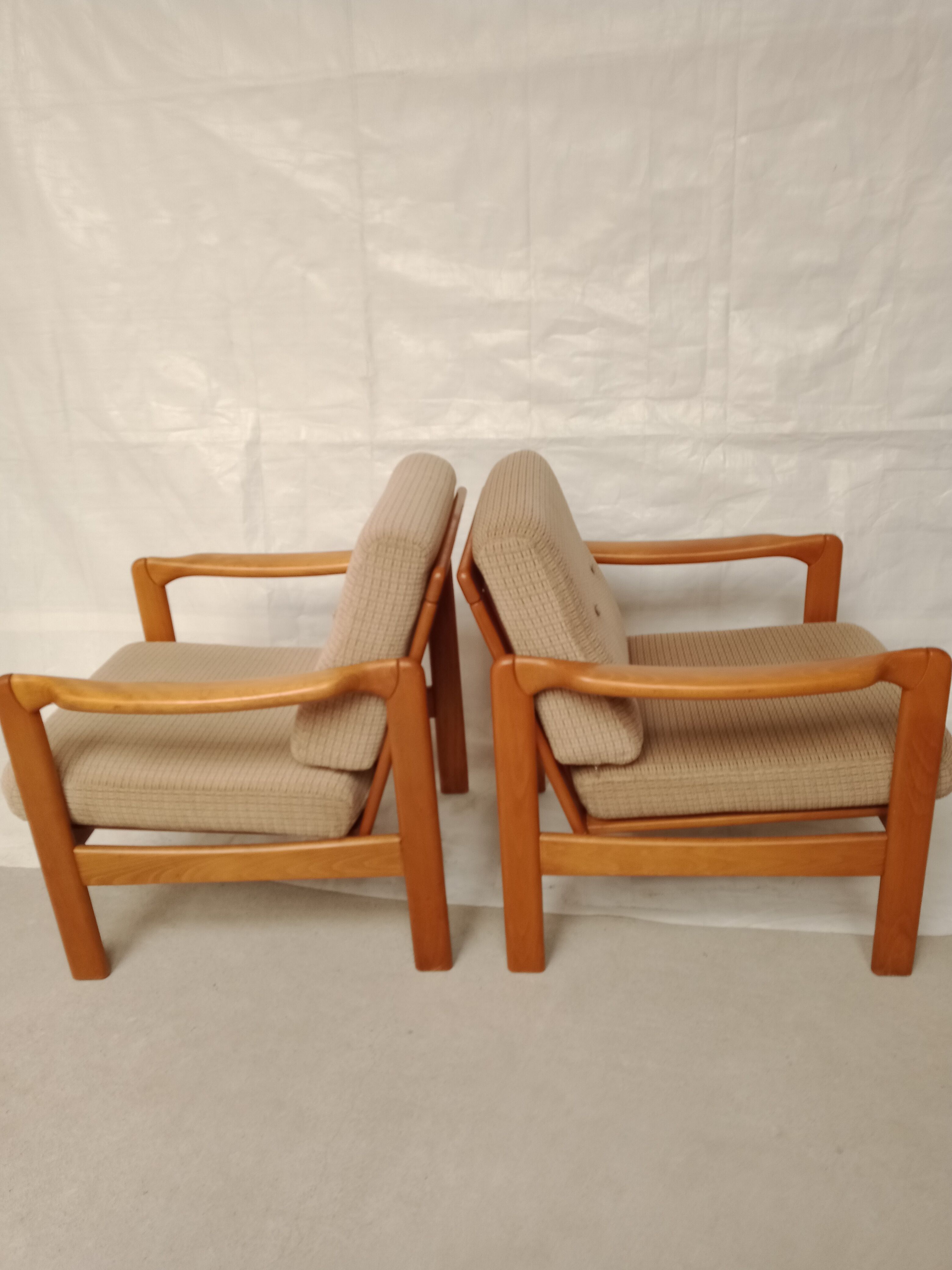 Pair scandinavian armchairs