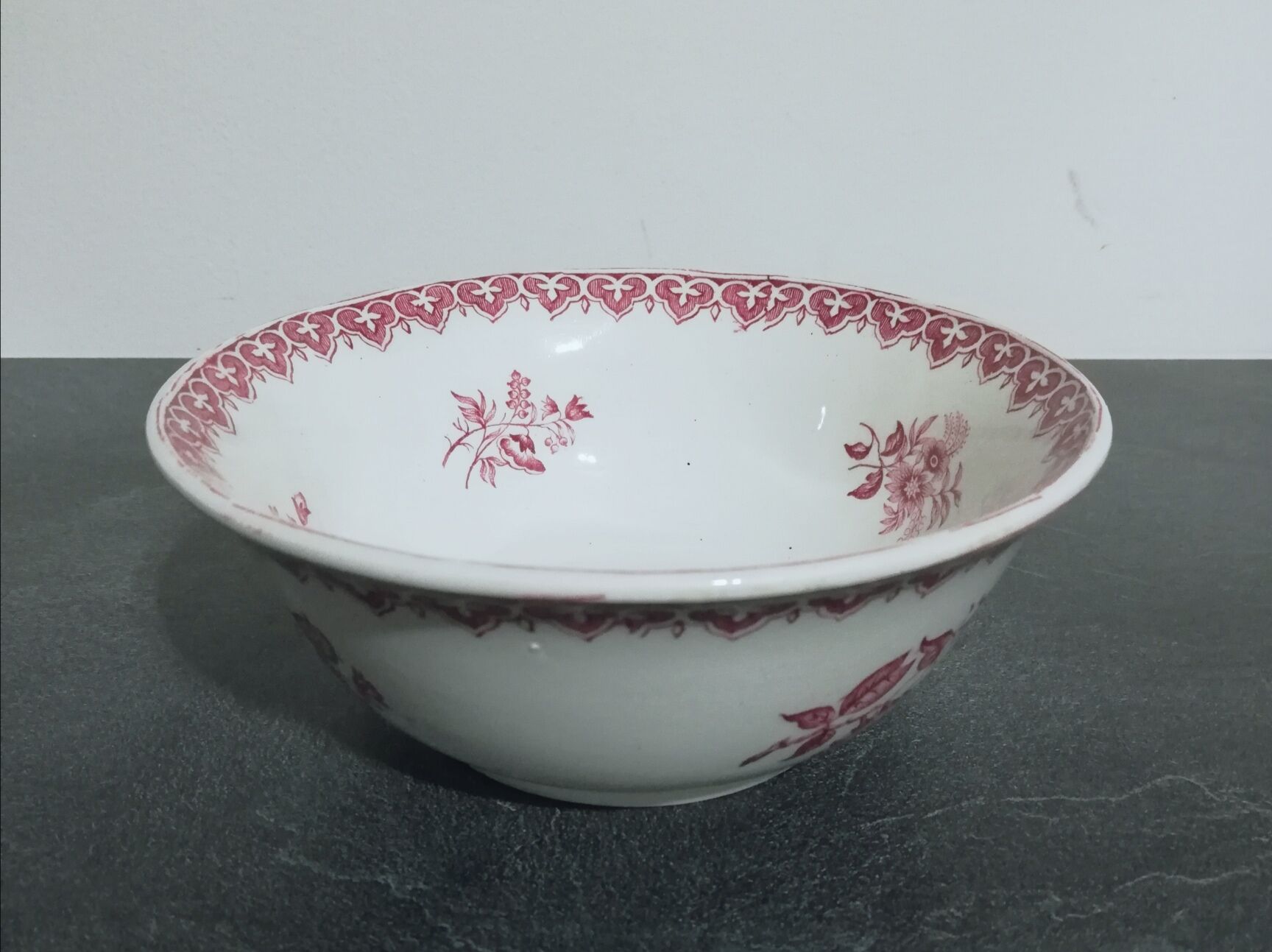 Soap holder in Creil Montereau earthenware