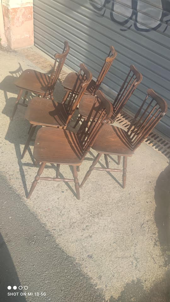 Set of 6 "Menuet" model chairs by Baumann circa 1960