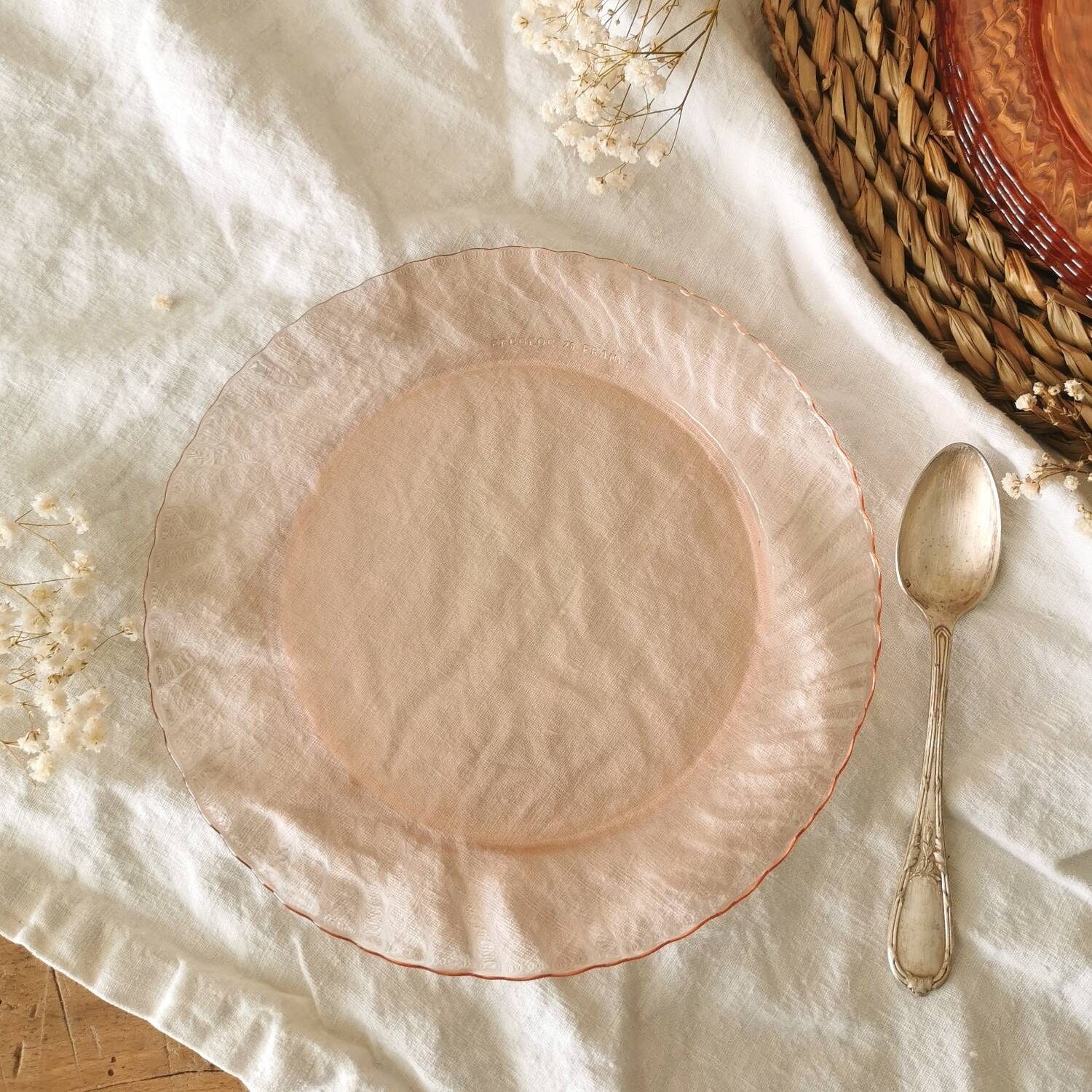 6 Rosaline Arcoroc Vintage Dessert Plates