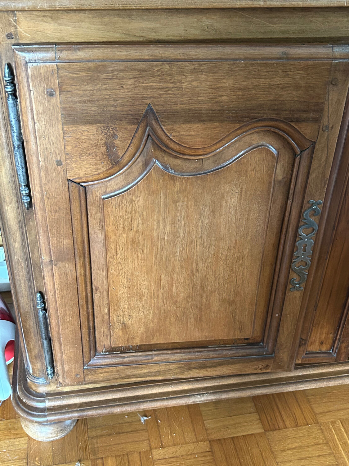 Antique rustic Louis XIII style dresser