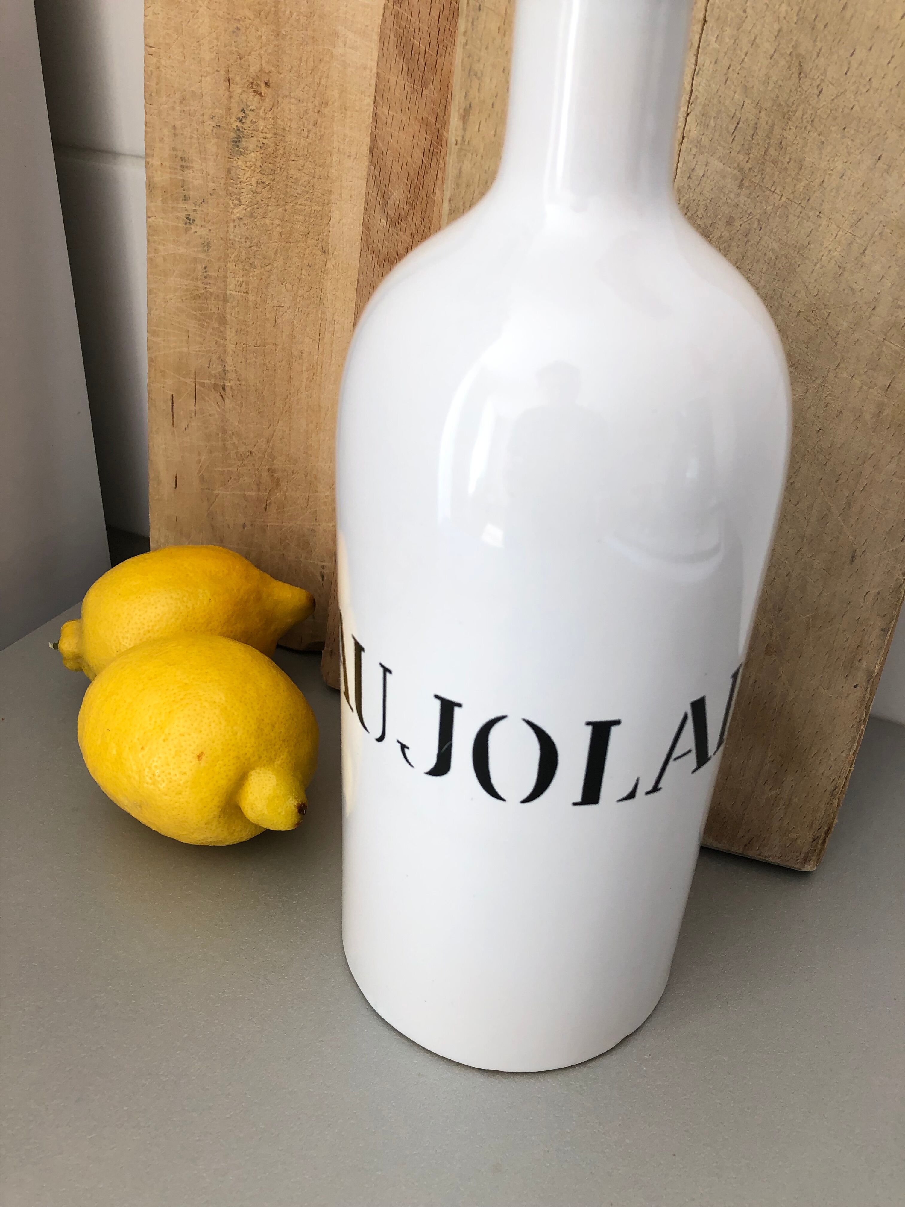 "Beaujolais" white ceramic bottle