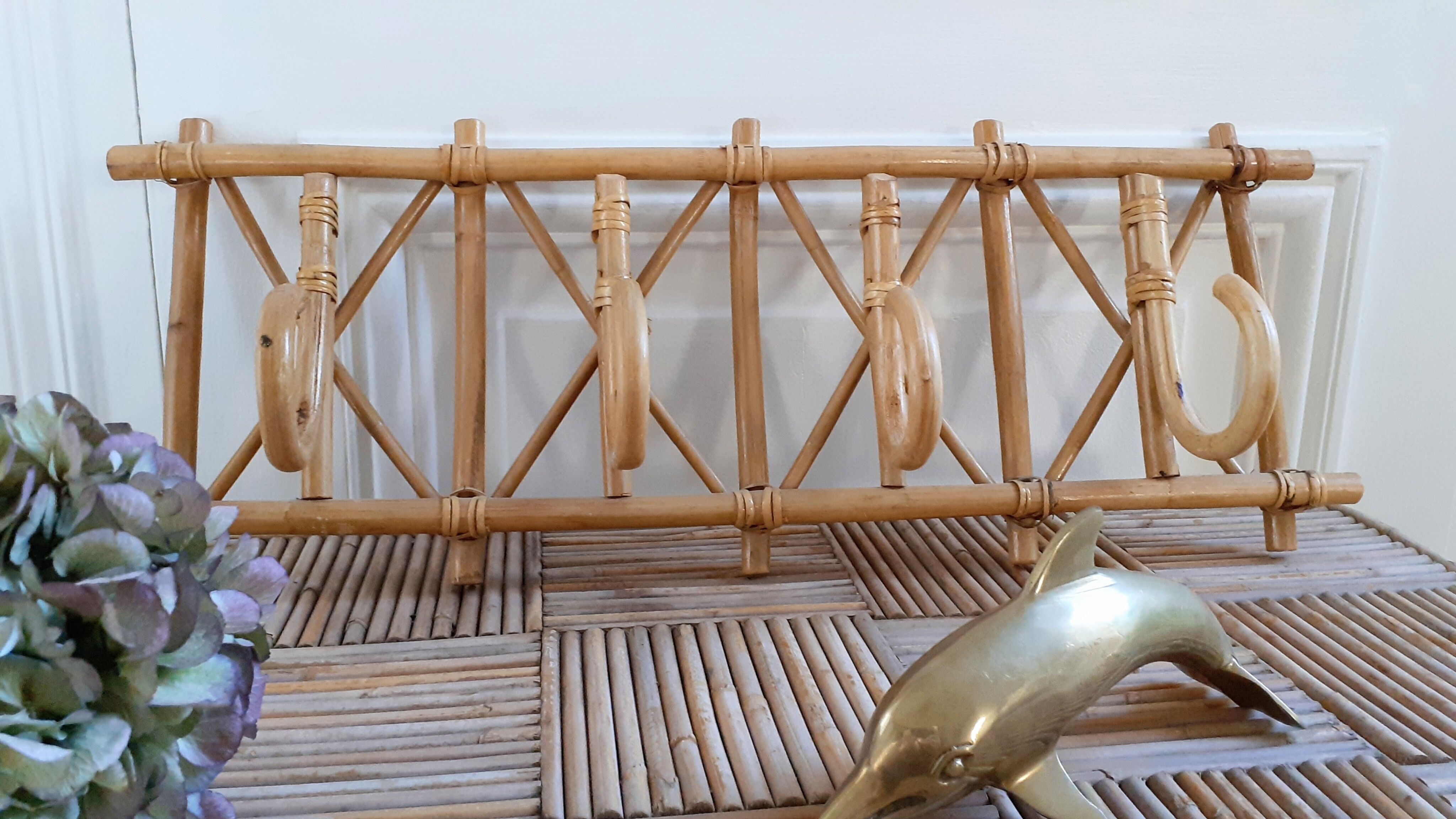 Rattan coat-rack in rattan