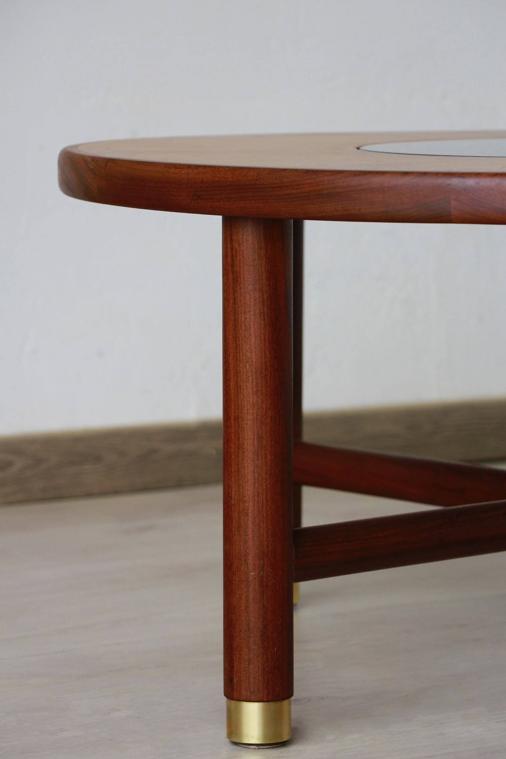 Round coffee table - Model 8058 - G Plan